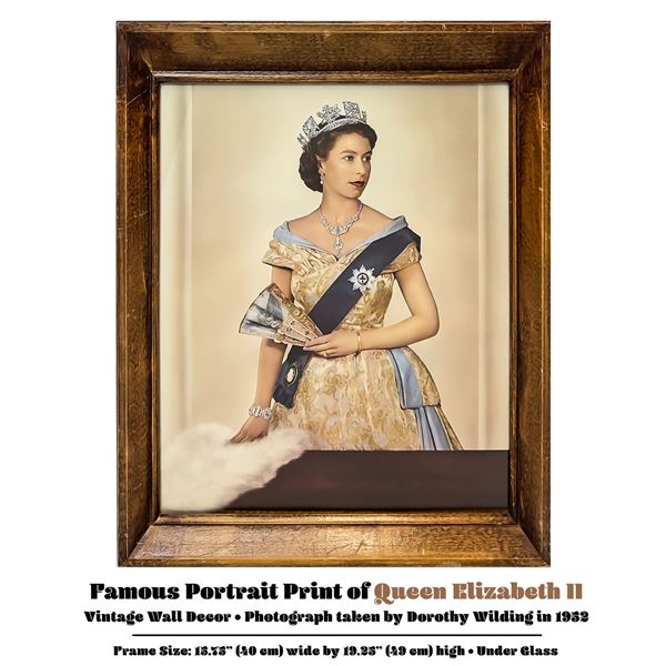 PORTRAIT OF QUEEN ELIZABETH II BY DOROTHY WILDING