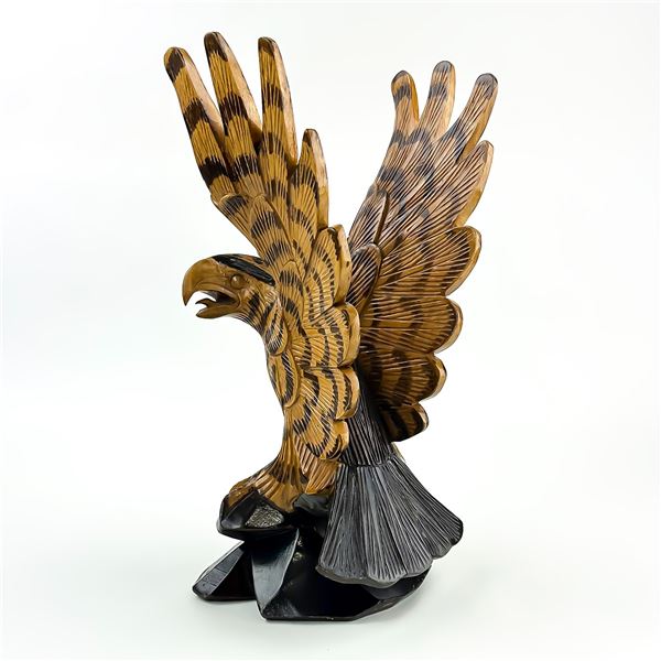 VINTAGE HAND CARVED WOODEN 13” EAGLE SCULPTURE