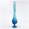 Image 6 : VIKING EPIC BLUENIQUE SWUNG GLASS VASE - 6 PETAL
