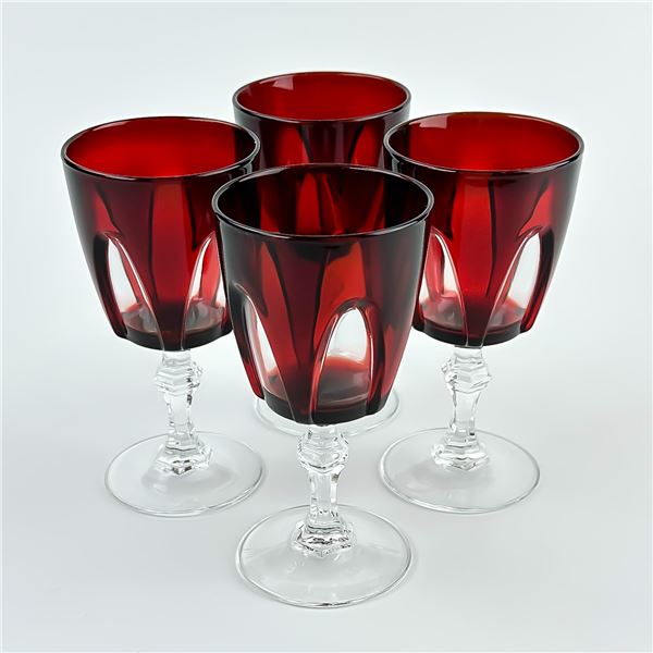 VTG RUBY RED CRISTAL D’ARQUES GOTHIC ARCH GLASSES