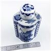 Image 17 : VTG BLUE & WHITE PORCELAIN GINGER JAR - TEA CADDY