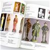 Image 16 : ROYAL DOULTON FIGURES COLLECTIBLE FIGURINES BOOK