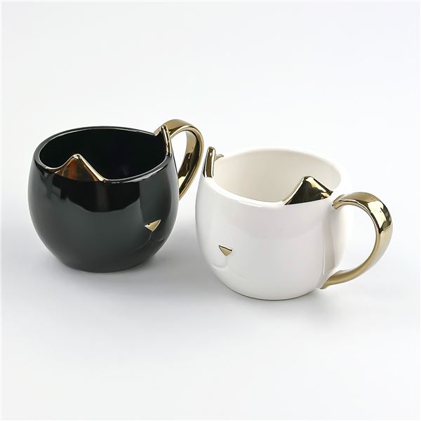 PAIR OF PINKY UP CERAMIC CAT COFFEE TEA CUPS MUGS