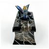 Image 2 : BLUE DRAGON LIDDED BLACK ROSE COFFIN TRINKET BOX