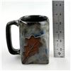 Image 12 : COLLECTIBLE MARA STONEWARE COFFEE MUG - LEAVES