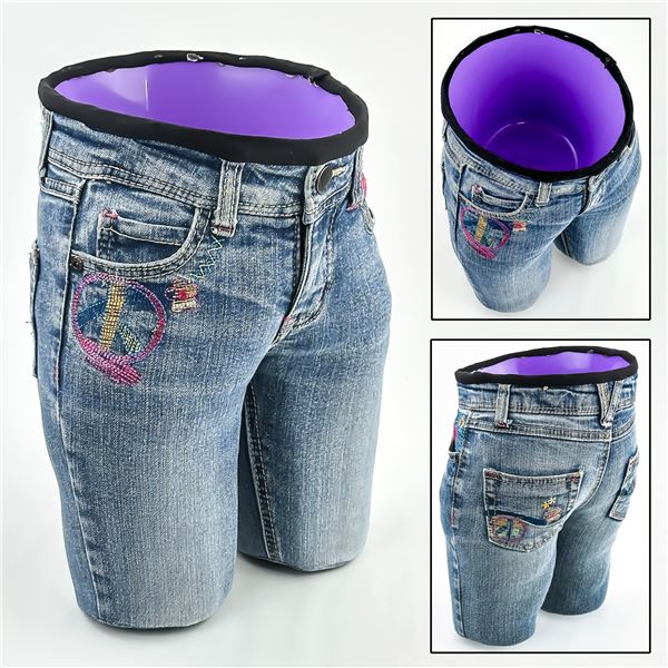 VINTAGE NEVADA BLUE JEANS BUCKET ART SCULPTURE