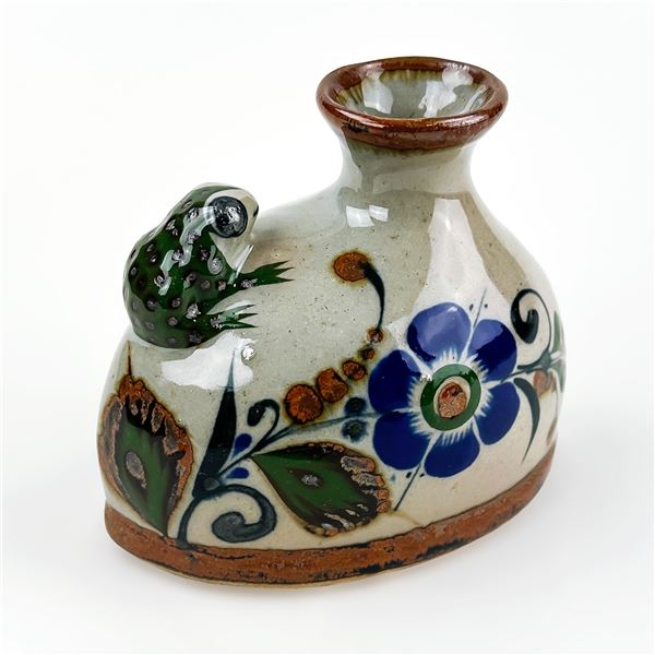 TONALA MEXICAN POTTERY - FROG BUD FLOWER VASE