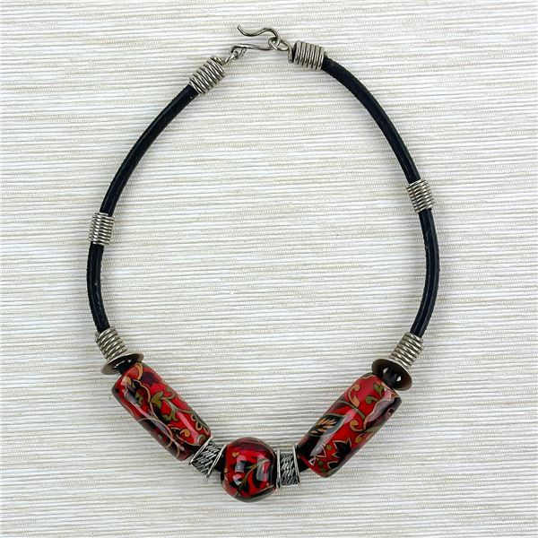 VTG CHOKER STYLE NECKLACE FLORAL CERAMIC BEADS