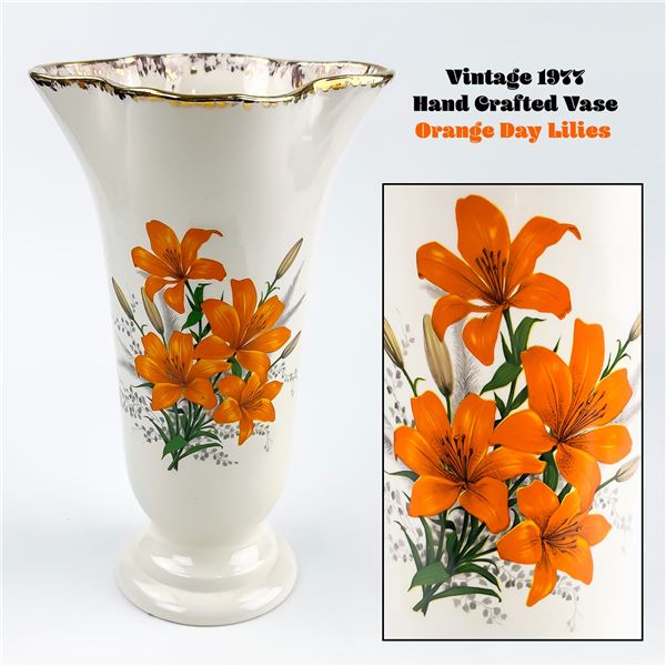 VTG HAND MADE 70’S CERAMIC DAY LILIES FLOWER VASE
