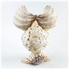 Image 5 : VINTAGE KITSCHY FOLK ART SEA SHELL OWL SCULPTURE