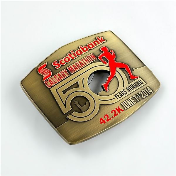 CALGARY 2014 MARATHON 50 YEARS 42.2K BELT BUCKLE