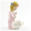 Image 7 : YOUNG GIRL PRAYING - HOLY WATER WALL SCULPTURE