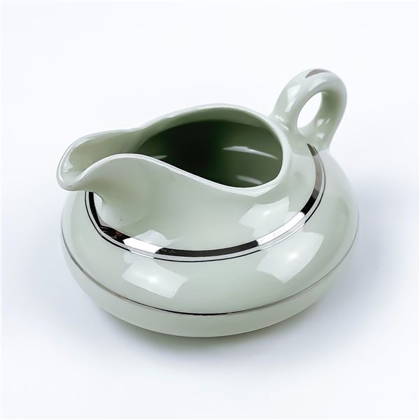 VINTAGE HYCROFT POTTERY CREAMER OR GRAVY BOAT