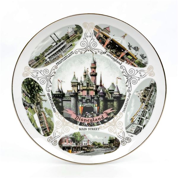 VTG WALT DISNEY PROD DISNEYLAND THEME PARK PLATE