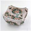 Image 3 : HAND PAINTED MACAU / MACAU-LIKE PORCELAIN BOWL