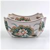 Image 4 : HAND PAINTED MACAU / MACAU-LIKE PORCELAIN BOWL