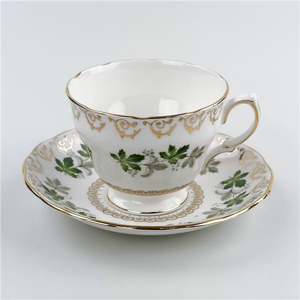 COLCLOUGH TEA CUP & SAUCER SET GREEN GREY LEAVES