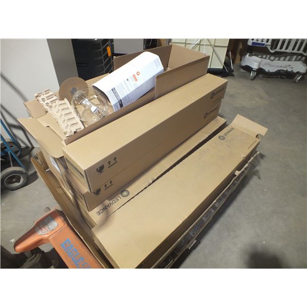 Pallet Of Assorted Light Bulbs