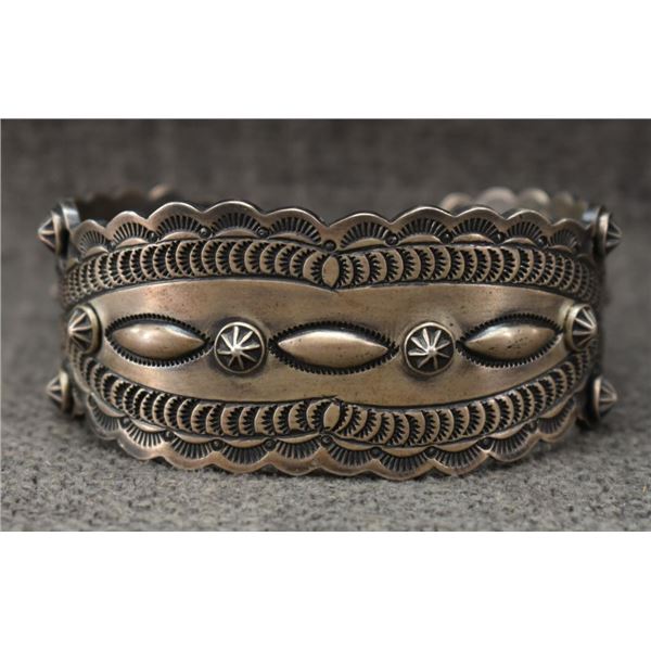 NAVAJO BRACELET (FRITZ G CASUSE)