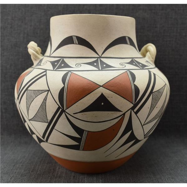 LAGUNA POTTERY JAR (E. CHEROMIAH)