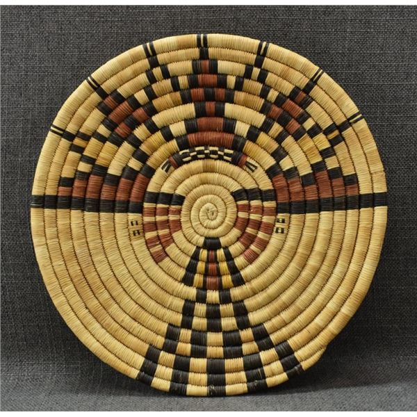 HOPI BASKETRY PLAQUE (GITCO LAURA NICKLAS)