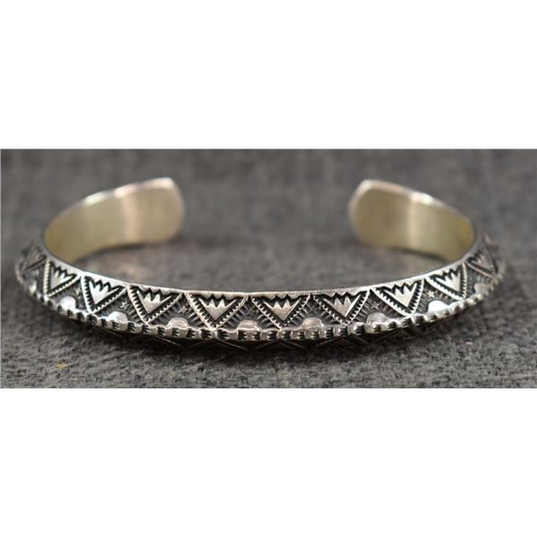 NAVAJO SILVER BRACELET (GARY REEVES)