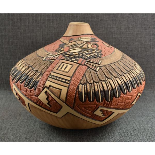 HOPI POTTERY VASE (MARTY AND ELVIRA NAHA)