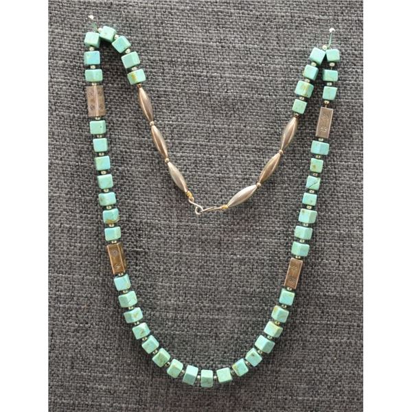 STERLING SILVER AND TURQUOISE NECKLACE
