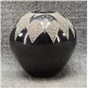 Image 5 : SANTA CLARA  POTTERY JAR (GLORIA GARCIA GOLDENROD)