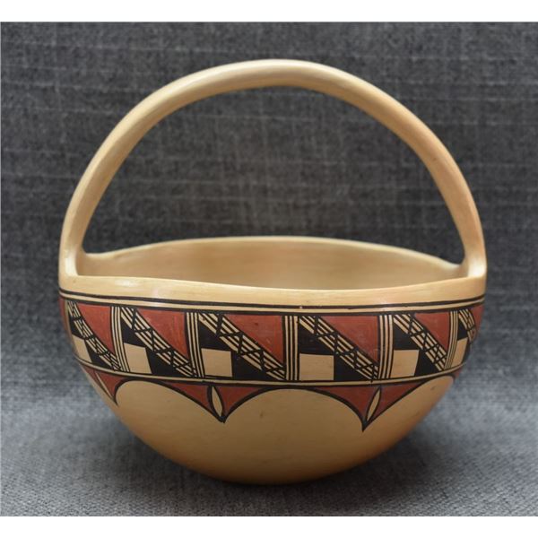 HOPI POTTERY BASKET