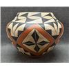 Image 4 : ACOMA POTTERY OLLA (SIGNED)