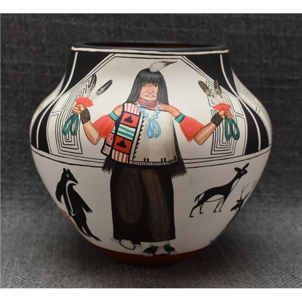 ZIA POTTERY JAR (MARCELLUS AND ELIZABETH MEDINA)