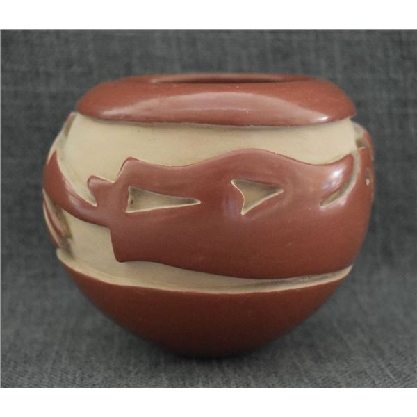 SANTA CLARA POTTERY BOWL (MIDA TAFOYA)