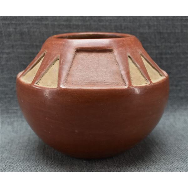 SAN ILDEFONSO POTTERY BOWL (MARIE AND JULIAN MARTINEZ)