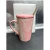 Image 3 : Pink Ceramic Mug with Lid, Gold Initial ‘R’, and Gold-Toned Spoon