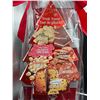 Image 3 : Holiday Treat Tower Gift Set With Assorted Snacks, 1.7 kg