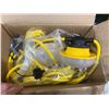 Image 2 : 50 ft Soft Construction String Light
