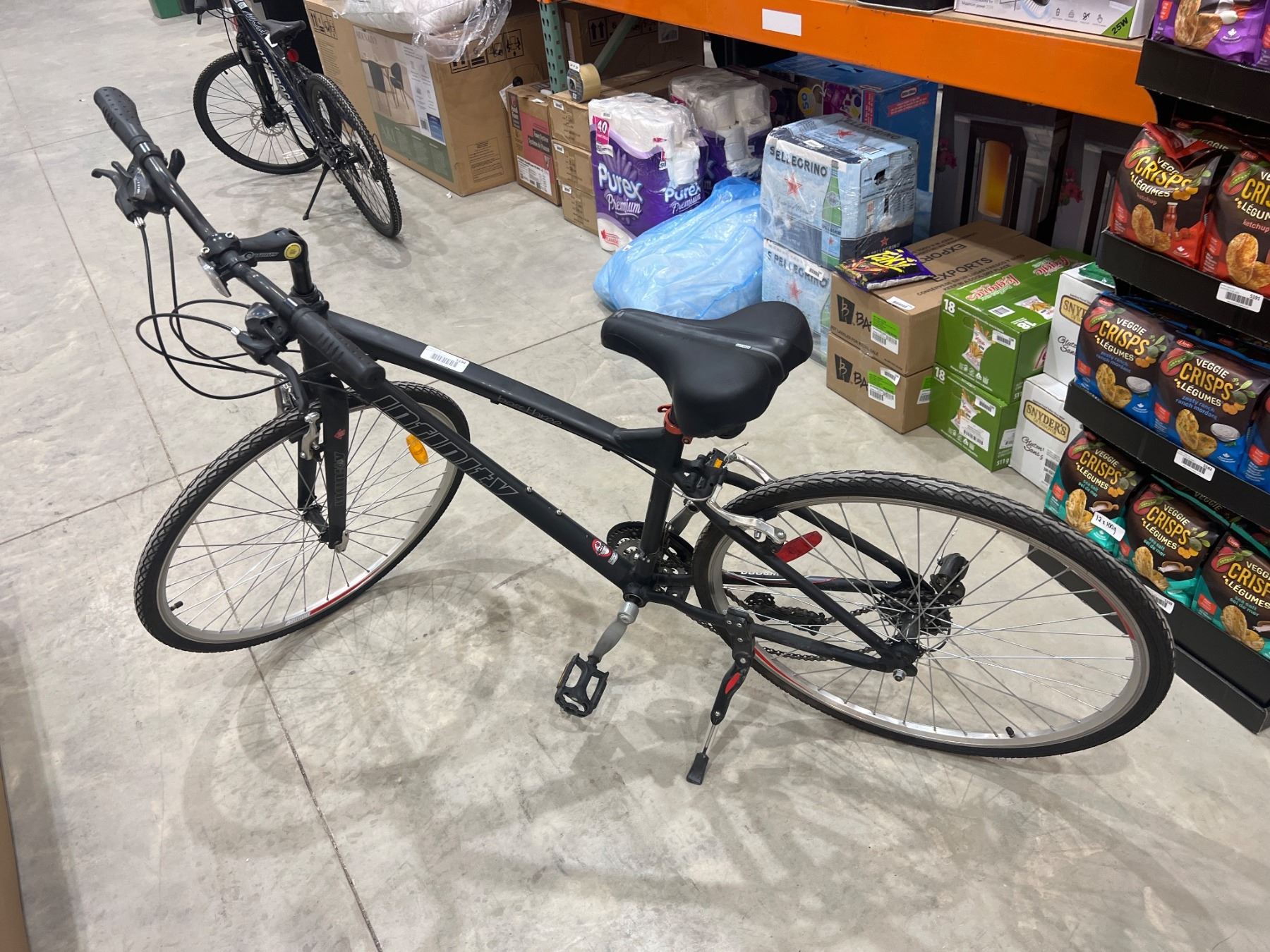 Infinity 21-Speed Bike with A Broken Gear
