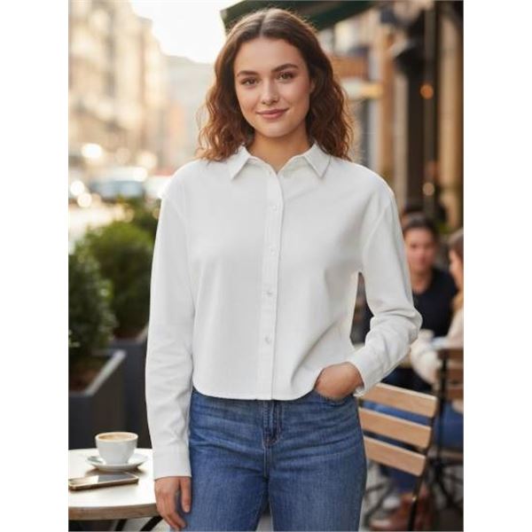 Mondetta Women’s Jacket in White, Model 1922940, Size Small/Petite (S/P)
