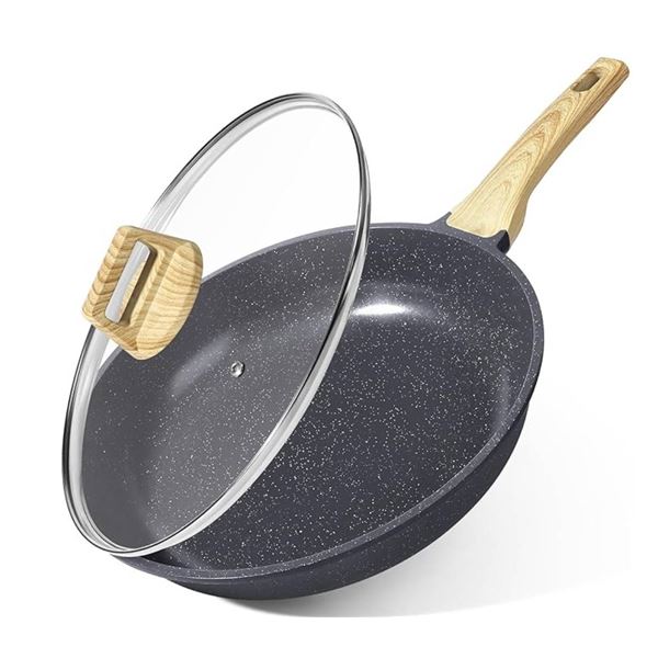 GiPP 24 CM Frying Pan With Lid, Nonstick, PFOA Free