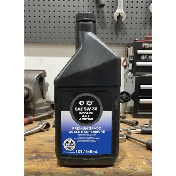 Circle K/MACS SAE 5W-30 Motor Oil, 1 Qt/946 mL, Made in Canada
