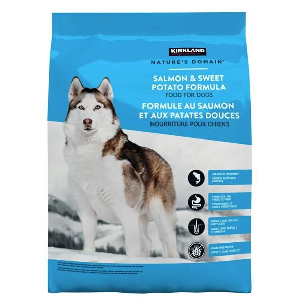 Kirkland Salmon and Sweet Potato Formula Dog Food 15.87 kg