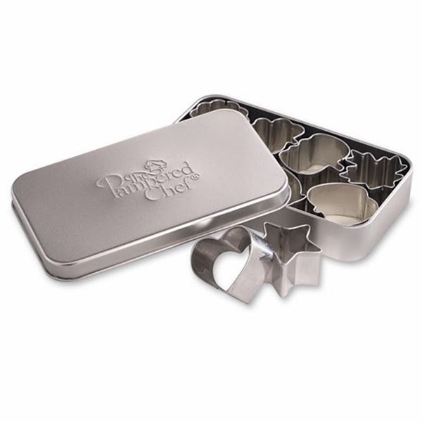 NEW PAMPERED CHEF CREATIVE CUTTERS SET *FIRST PICTURE IS STOCK PHOTO