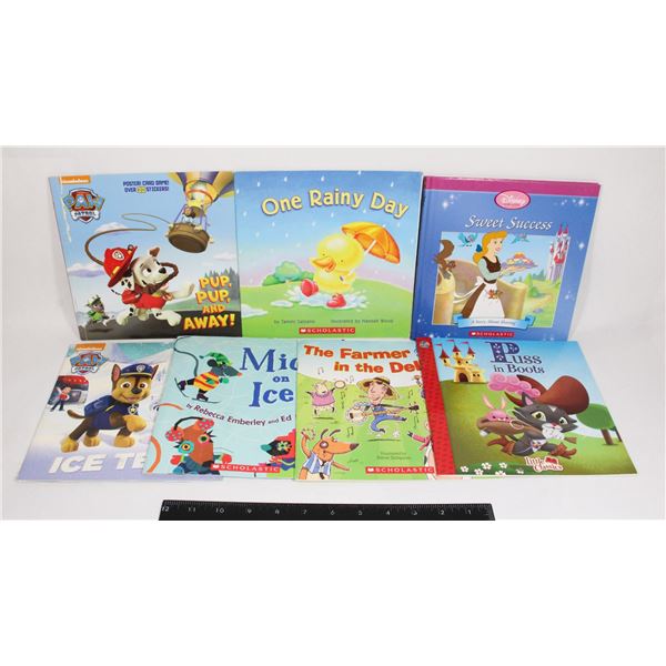 KIDS BOOK BUNDLE 7 PAW PATROL MICE ON ICE
