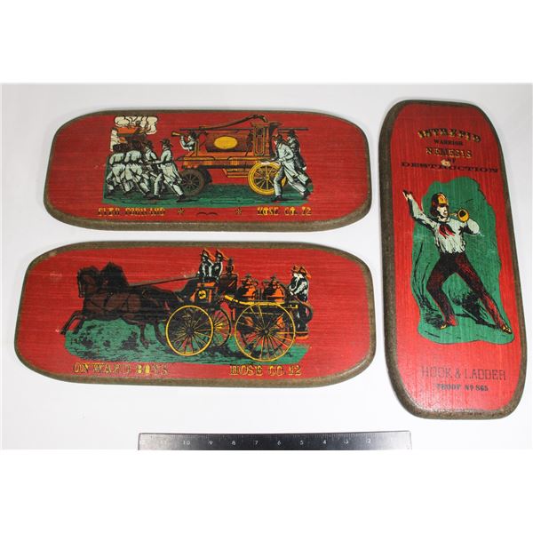 VINTAGE WOODEN PLAQUES
