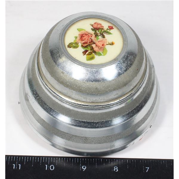 ANTIQUE MUSIC BOX