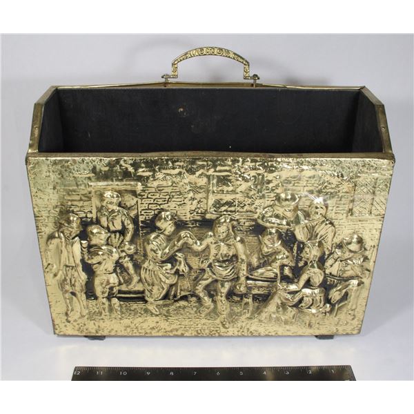 VINTAGE MAGAZINE HOLDER