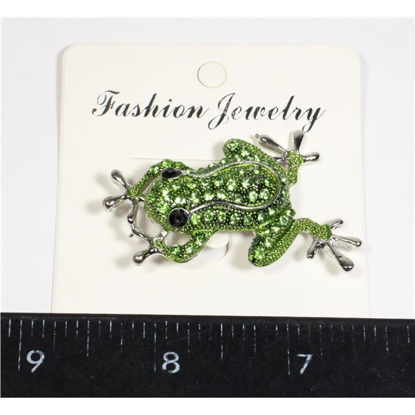 NEW SILVER TONE RHINESTONE FROG BROOCH/PENDANT