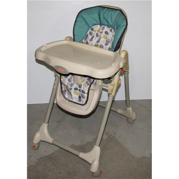 HIGH CHAIR