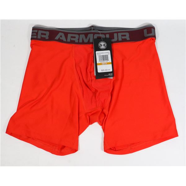 BRAND NEW WITH TAGS UNDER ARMOUR MENS FITTED